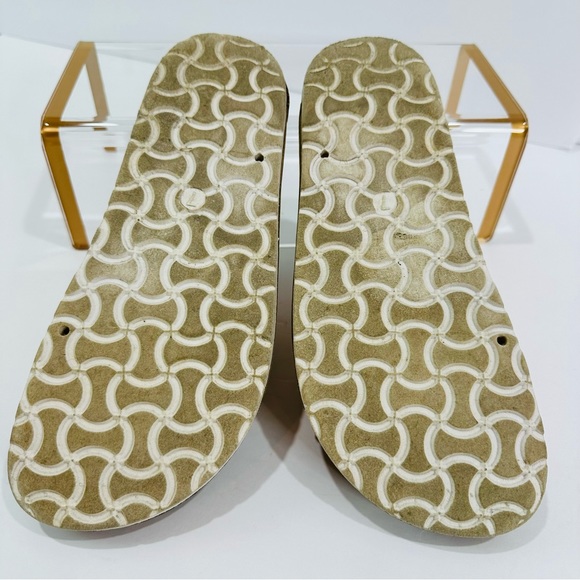 ๐ฉท AUSTIN TRADING CO. WOMENS ROSE GOLD DUAL STRAP CORK SLIDES SIZE 7 GOOD - Picture 3 of 13